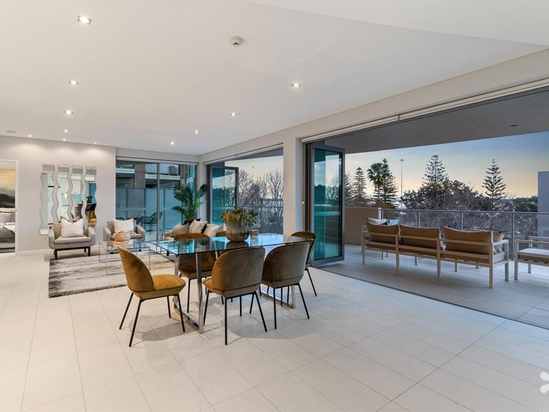 3/4 Scott Street, South Perth