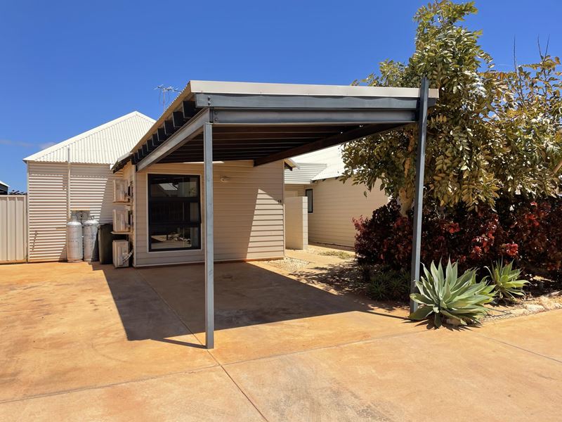 15/30 Dugong Close, Exmouth