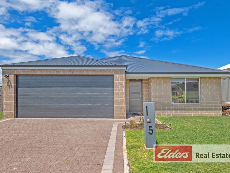 5 Benalla Drive, Bayonet Head