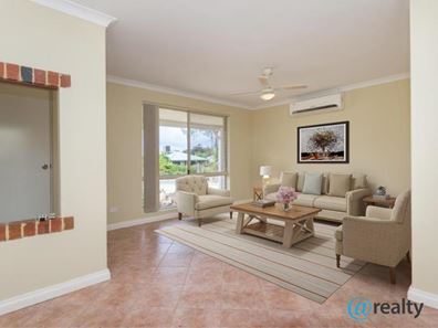 54 Mangrove Circuit, Banksia Grove WA 6031