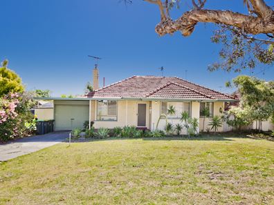 7 Danehill Way, Balga WA 6061