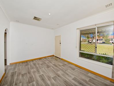 7 Danehill Way, Balga WA 6061