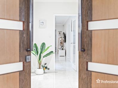10 Ellery Gate, Aveley WA 6069
