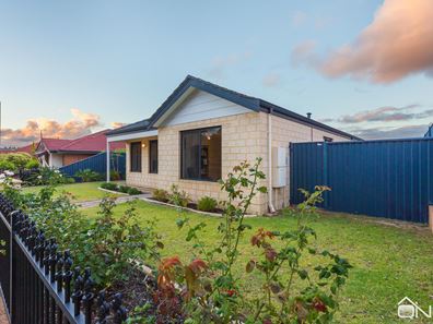 20 Larsen Road, Byford WA 6122