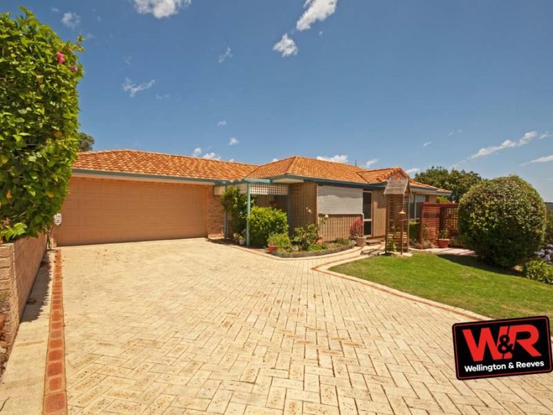 2 Clint Terrace, Spencer Park