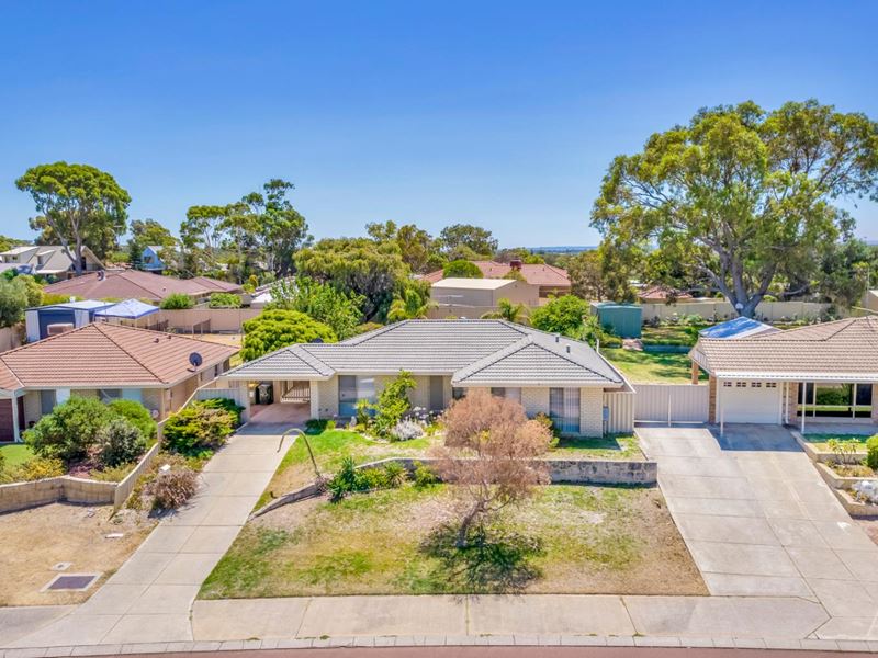 45 Casuarina Drive, Halls Head WA 6210