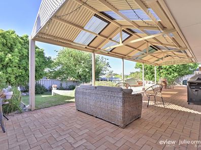 33 Renshaw Boulevard, Clarkson WA 6030