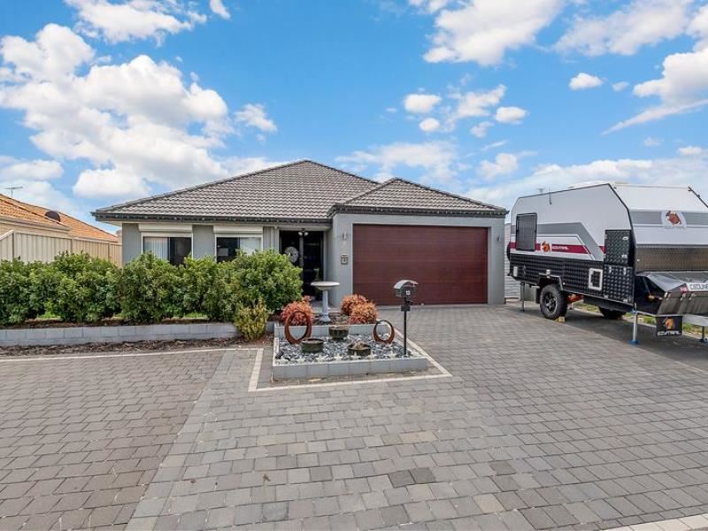 13 Balicup Way, Lakelands