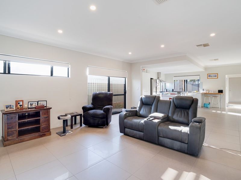 80 Kellogg Drive, Piara Waters