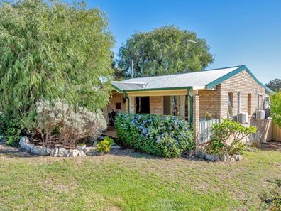 12A Koolinda Street, Falcon WA 6210