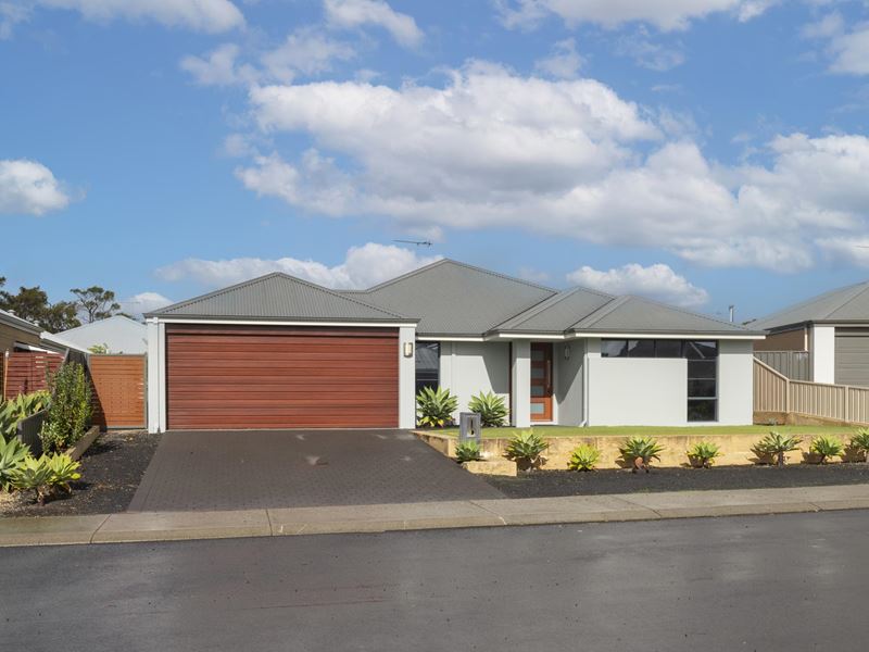 62 Monclair Circuit, Dunsborough