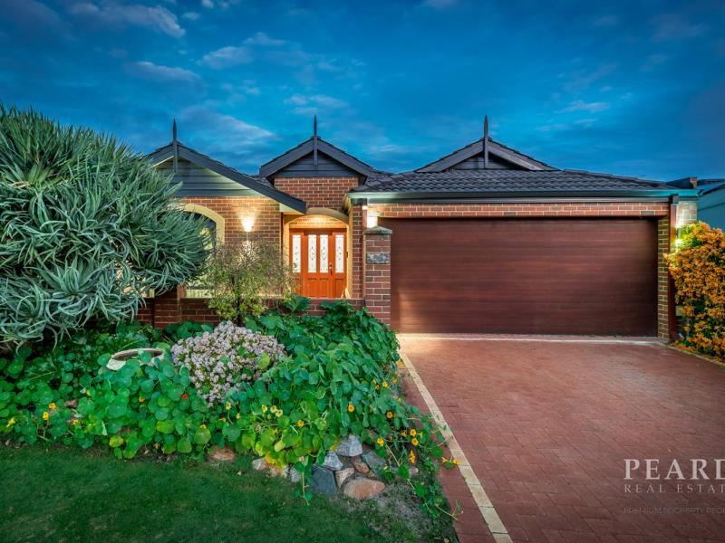 52 Kirkimbie Street, Carramar