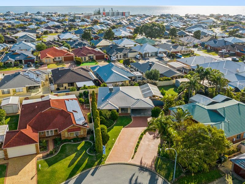 16 Grevillea Rise, Halls Head