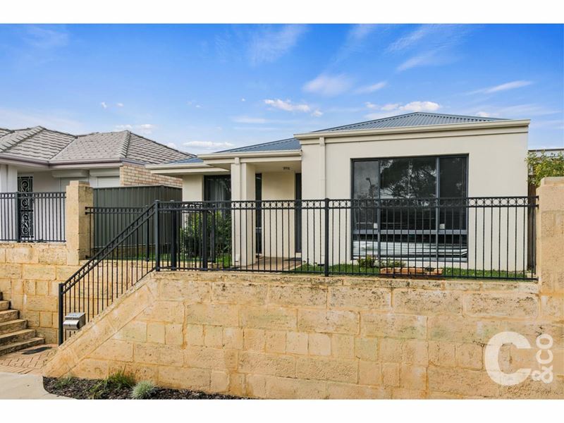 9 Brentford Parade, Wellard