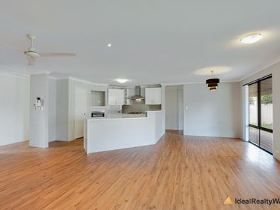 20 Conigrave  Place, Canning Vale WA 6155