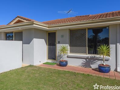 21 Azure Lane, Warnbro WA 6169