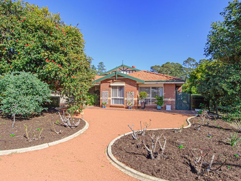 6 Gannon Glen, Mundaring WA 6073