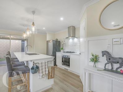17 Dibbler Drive, Brabham WA 6055