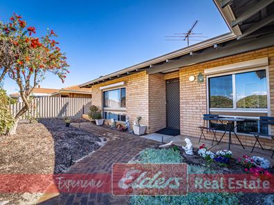 11 Leeder Street, Safety Bay WA 6169