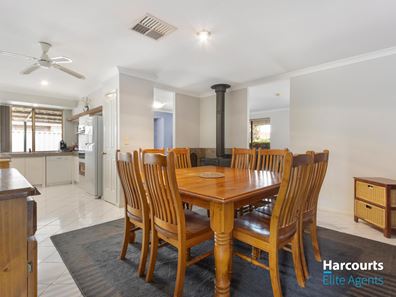 11 Bounty Court, Port Kennedy WA 6172