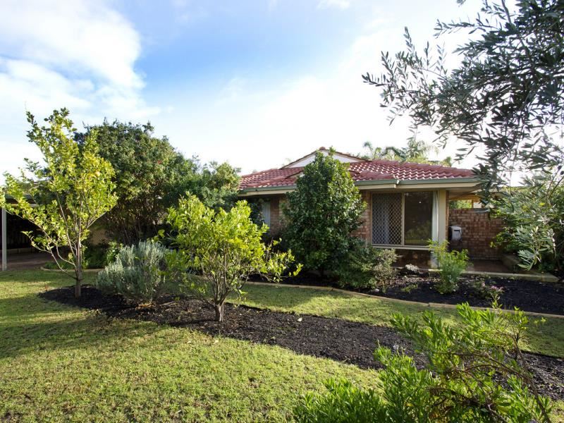 11 Dartford Crescent, Marangaroo