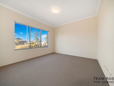 117 Suffolk Street, Caversham WA 6055