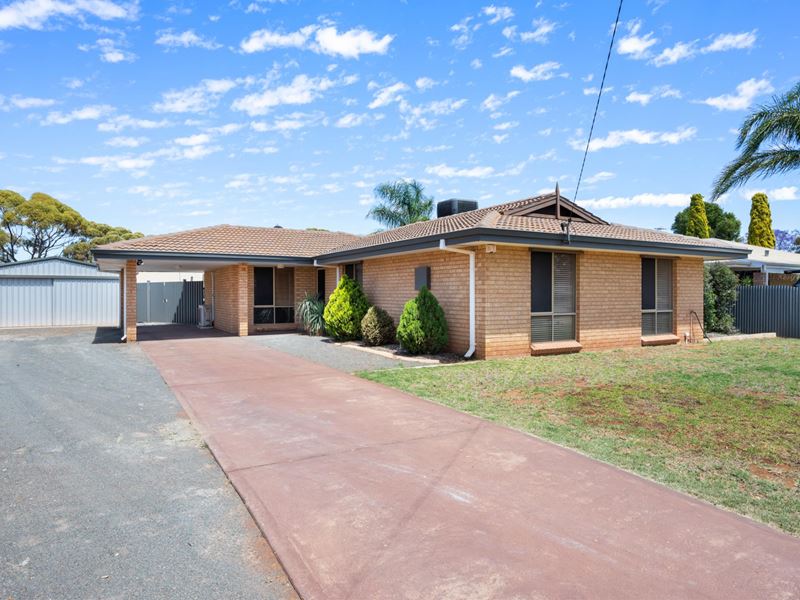 2 Miller Way, South Kalgoorlie