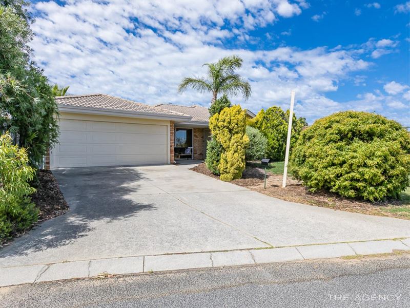 12 Behn Cove, Woodvale