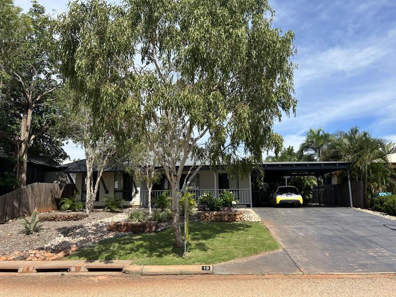 19 Manggala Drive, Cable Beach