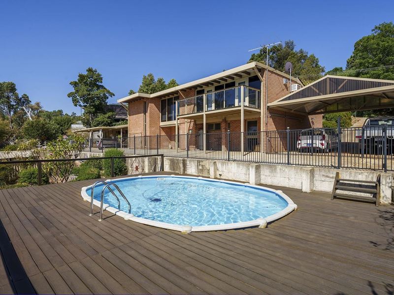 42 Hilltop Place, Kelmscott