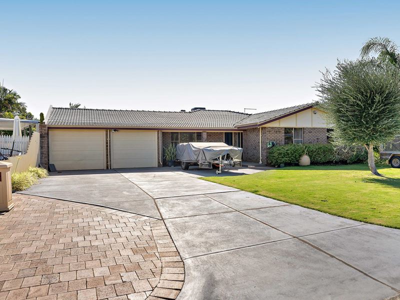 12 Alicia Gardens, Ballajura