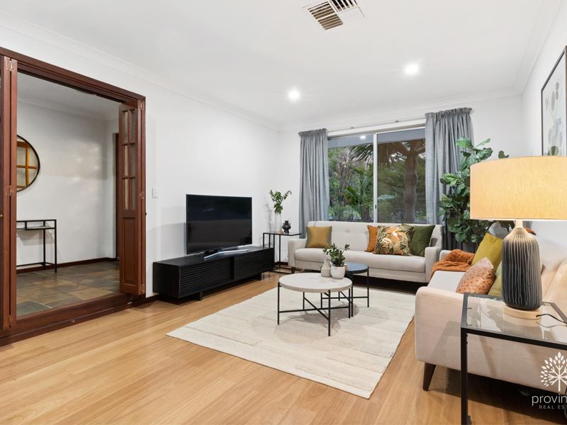 100 Hawkvalley Crescent, Maida Vale