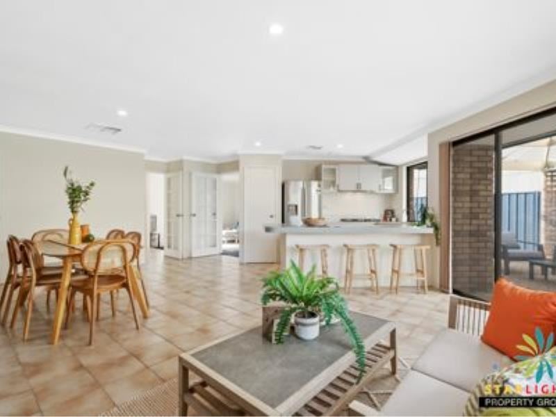 2A Farrington Road, Leeming