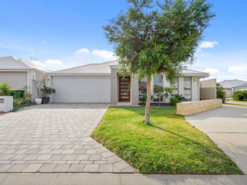 22 Arcoona Avenue, Golden Bay