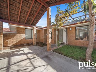 4/1 Wheatley Drive, Bull Creek WA 6149