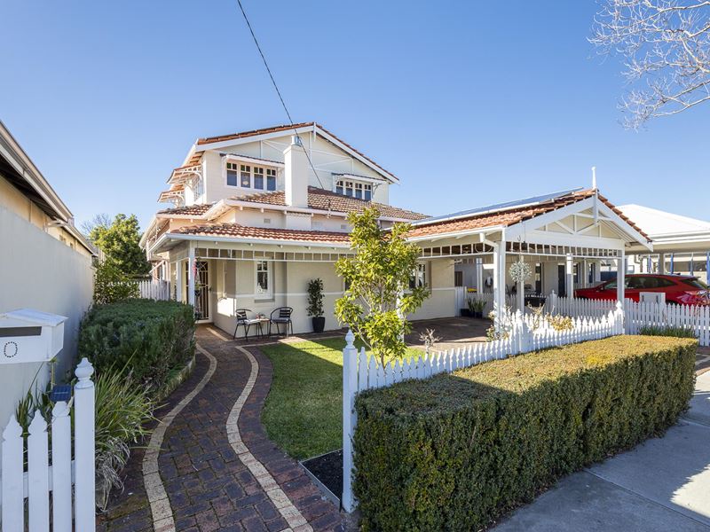 90 Sasse Avenue, Mount Hawthorn