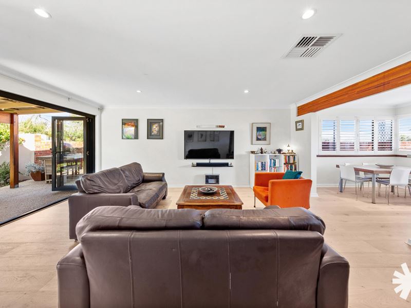 1/39 Robert Street, Como