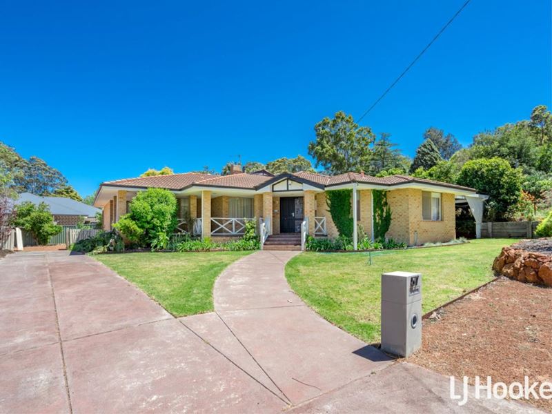 57 Hawkstone Road, Roleystone