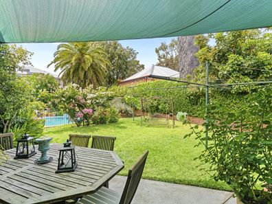 12 Edward Street, Sorrento WA 6020