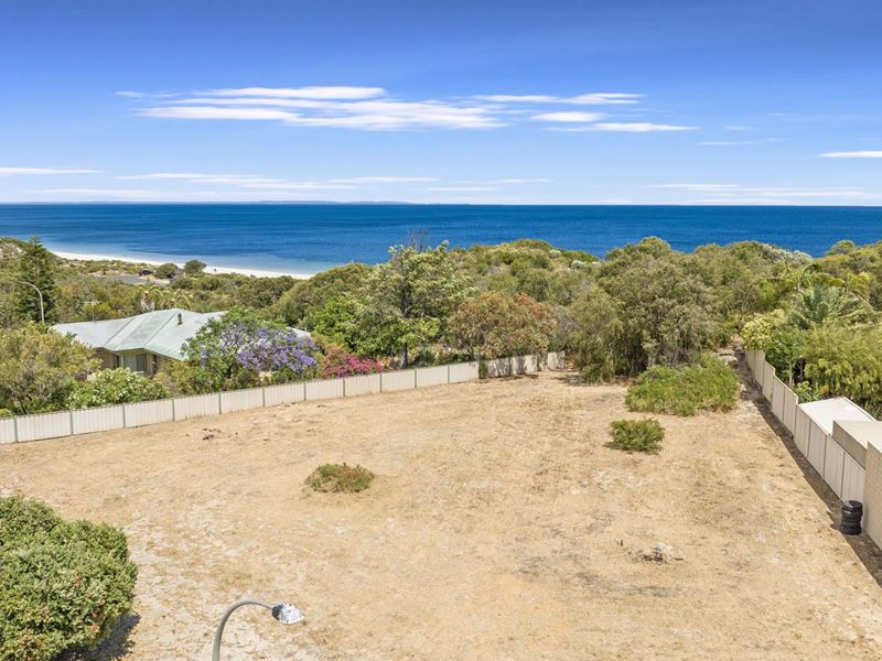 18 Connell Court, Peppermint Grove Beach