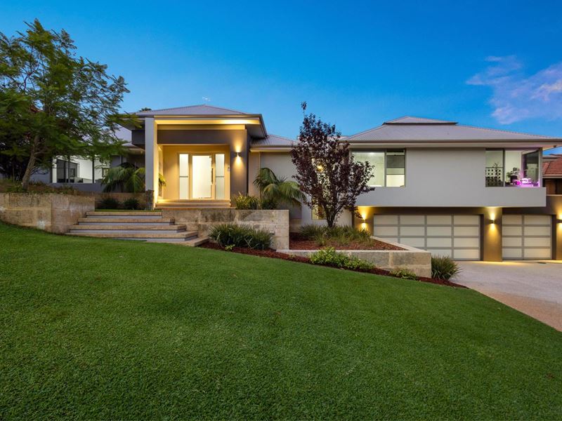 4 Teslin Road, Mount Claremont