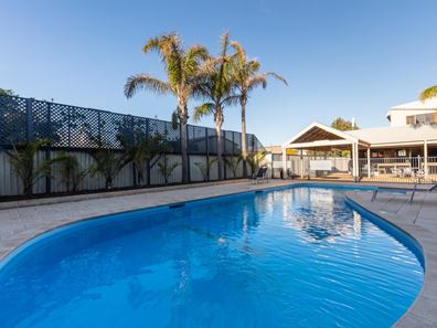 137 Cathedral Ave, Geraldton WA 6530
