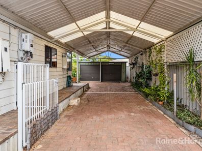 1 Gowman Way, Ravenswood WA 6208