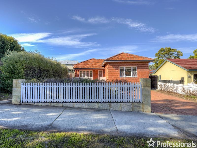 24 Wyndham Street, St James WA 6102