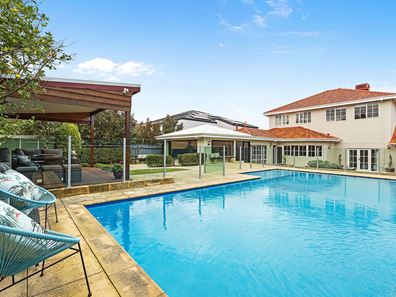 15 Leon Road, Dalkeith WA 6009