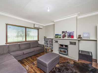 24 Gaston Road, Bullsbrook WA 6084