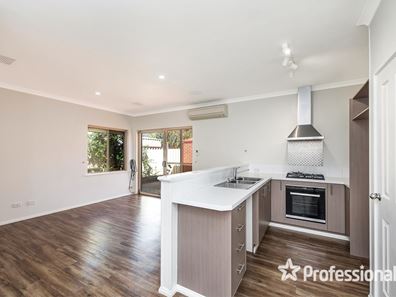 32B Albourne Way, Balga WA 6061