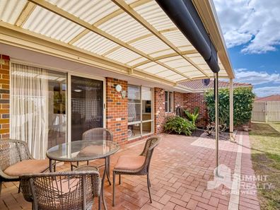 5 Darwin  Way, College Grove WA 6230