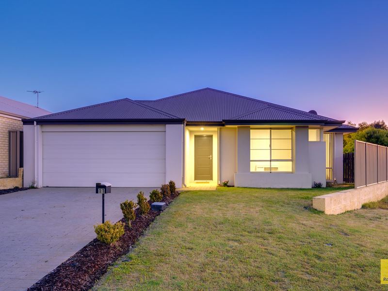 11 Gullane Way, Meadow Springs