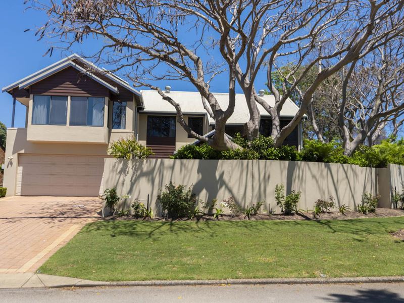 10 Emerald Avenue, Mount Pleasant WA 6153